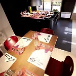 Kyriad Direct Le Bourget فندق