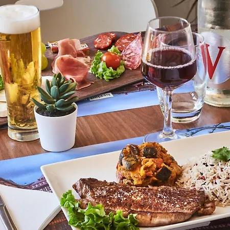 Hotel Kyriad Direct Le Bourget Gonesse