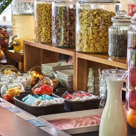 Hotel Kyriad Direct Le Bourget Gonesse