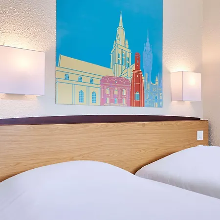 Kyriad Direct Le Bourget Hotel