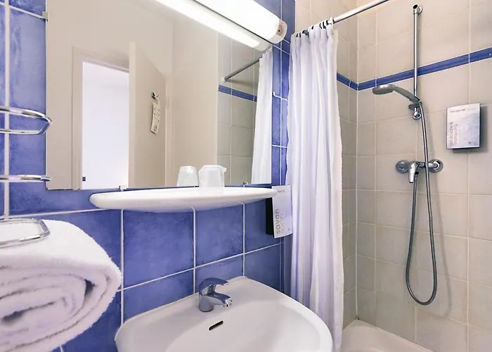Kyriad Direct Le Bourget Gonesse