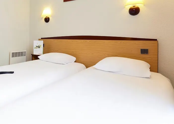 Kyriad Direct Le Bourget