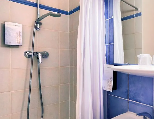 Kyriad Direct Le Bourget 2* Gonesse
