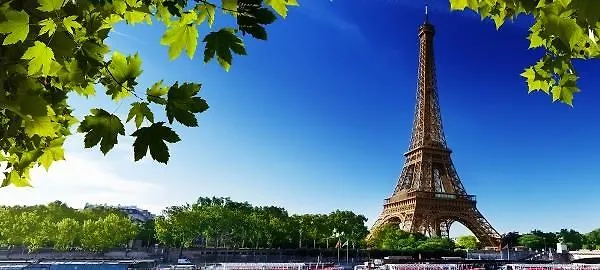 Hotell Kyriad Direct Le Bourget 2*