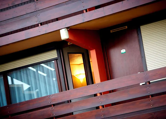 Otel Kyriad Direct Le Bourget