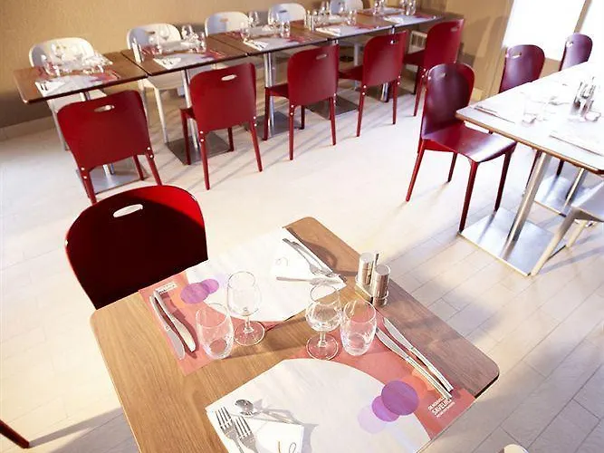 Kyriad Direct Le Bourget 2* Gonesse